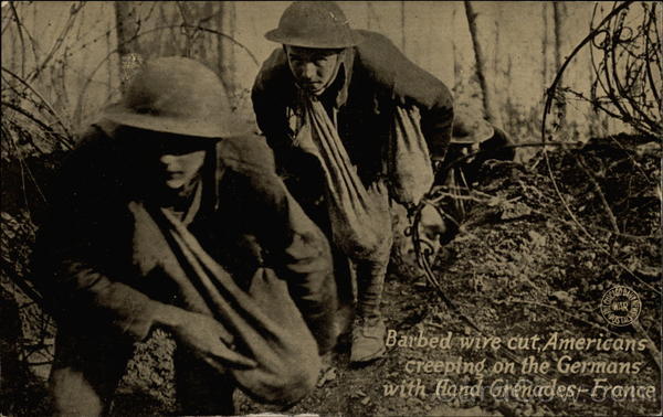 Americans creeping on the Germans World War I