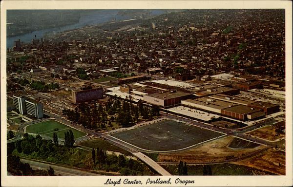 Lloyd Center, Portland, Oregon