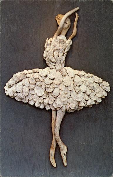 Driftwood Motel - Driftwood Ballerina Port Angeles Washington