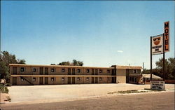 Travelyn Motel Pine Bluffs, WY Postcard Postcard