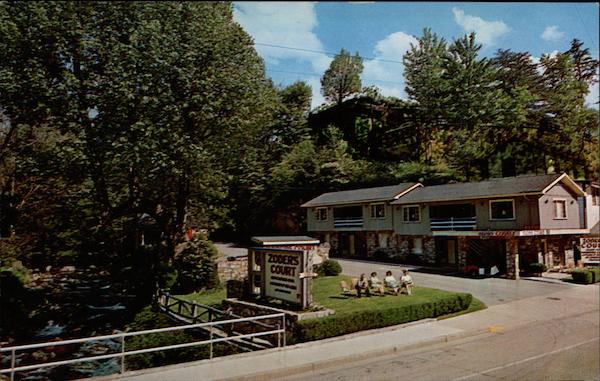 Zoder's Court Gatlinburg Tennessee