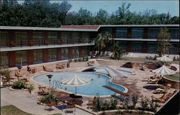 Versailles Motor Hotel New Orleans Louisiana
