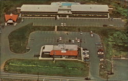 Howard Johnson's Motor Lodge Postcard