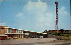 Howard Johnson Motor Lodge Willow Grove, PA Postcard Postcard