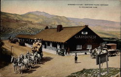 Gardiner Staten - Northern Pacific Entrance Postcard