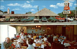 Me 'N Stans Top Notch Restaurant - U.S. 91 Postcard