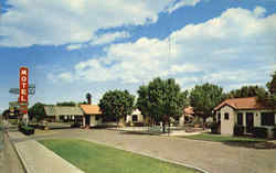 Coalinga Motel - on Highway 33 Postcard