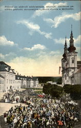 Pruvod po nadvori velehradskem oslavujfc 1050ietou pamatku prichodu slovanskych apostolu Cyrilla a M La Crosse, WI Postcard Postcard