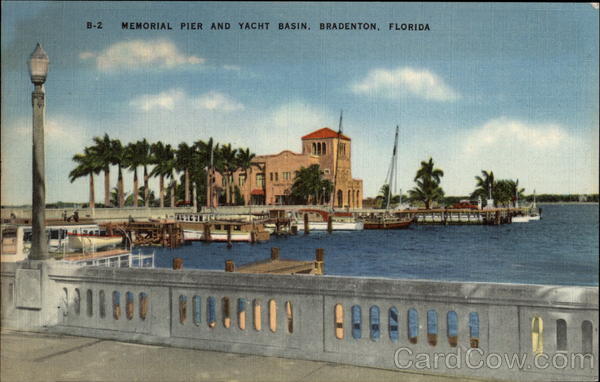Memorial Pier and Yacht Basin Bradenton Florida