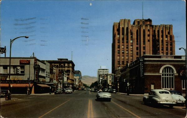 Looking east on Yakima Ave Washington
