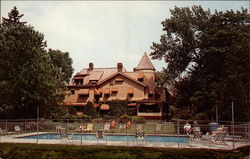 East O'Lake Inn & Motel Postcard