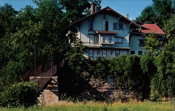 Tinker Cottage Rockford Illinois