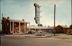 Colonial Motel Fredericksburg, VA Postcard Postcard