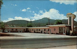 Highlander Motel Williams, AZ Postcard Postcard