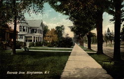 Riverside Drive Postcard