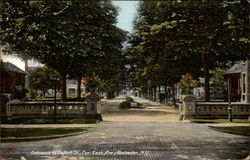 Entrance to Oxford St., Cor. East Ave Postcard