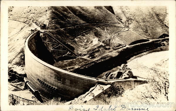 Construction of dam Boise Idaho