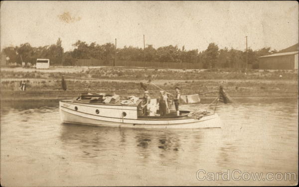 Three Men in a Boat Boats, Ships