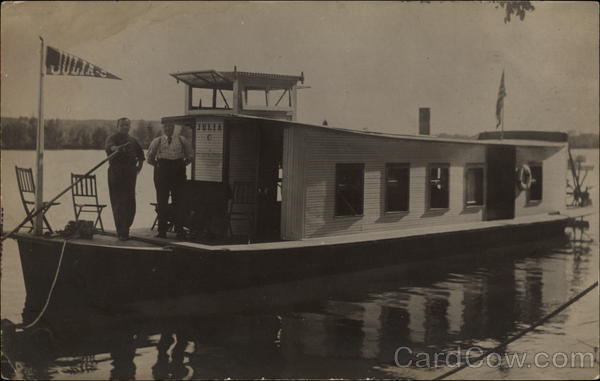 Paddle Wheeler  Julia C  Steamers
