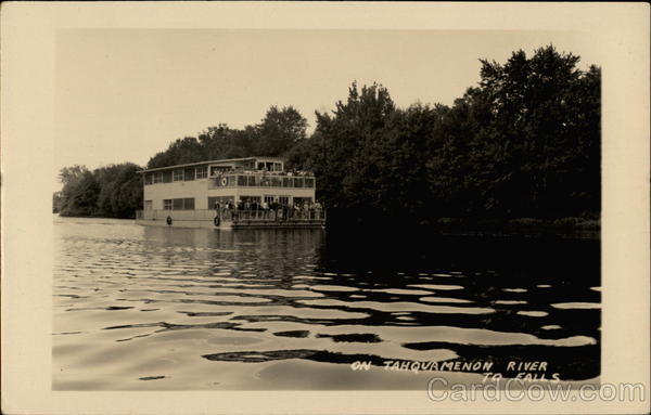Riverboat on the Tahquamenon River to Falls Michigan
