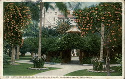 Hotel Del Coronado, Pavilion and Court Postcard