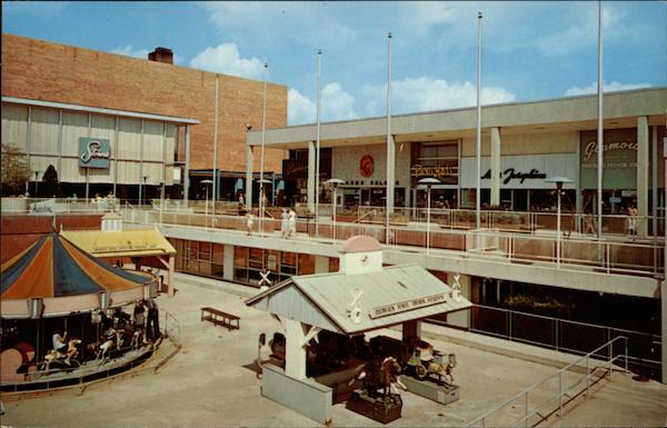 The Bergen Mall Paramus New Jersey
