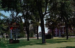 Campus Scene, Lee College Campus Scene, Lee College