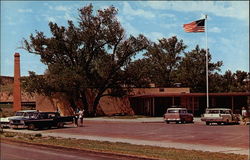 Visitors Center, Museum and Office Building - Theo. Roosevelt National Memorial Park Postcard