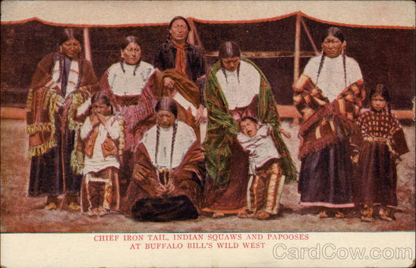 Chief Iron Tail, women and Children Native Americana