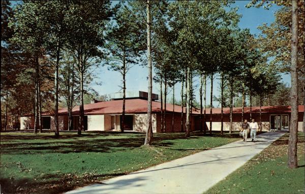 Close-up View of Dow Commons, Northwood Institute Midland Michigan