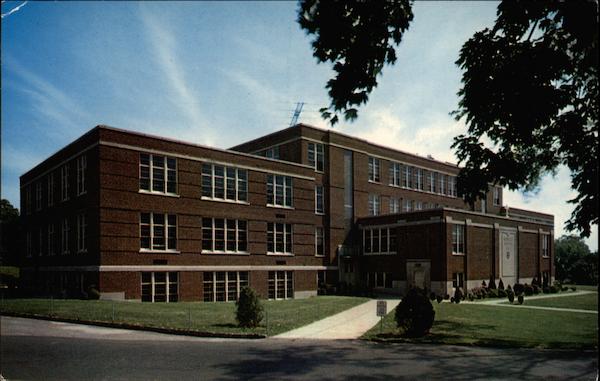 Albertus Magnus Science Bldg. - Providence College Rhode Island