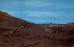 Hull-Rust Mine Postcard