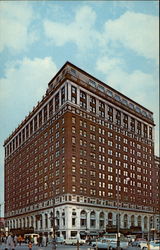 Brown Hotel, Louisville's Finest - Fourth and Broadway Postcard