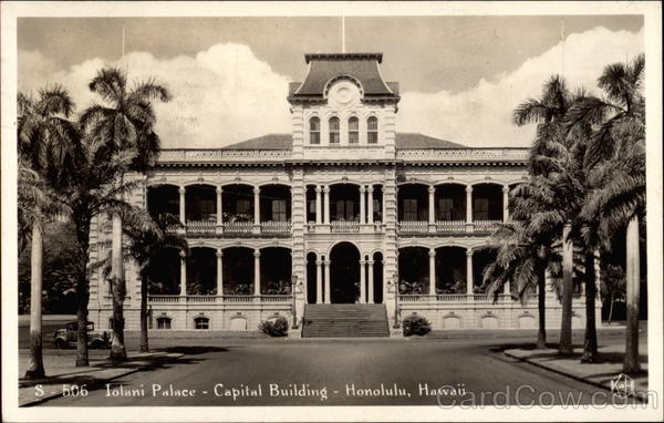 Iolani Palace - Capital Building Honolulu Hawaii