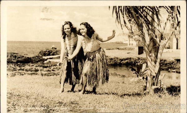 Two Hawaiian hula dancers