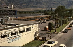 Starlite Motor Inn Osoyoos, BC Canada British Columbia Postcard Postcard