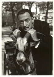 Salvador Dali au jardin du Luxembourg, 1954 Postcard