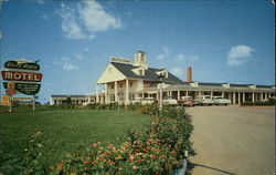 White House Motel Restaurant and Cocktail Lounge Postcard