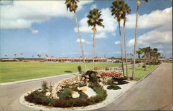 Scenic entrance to retirement village Sun City, FL Postcard Postcard
