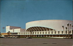 Bayrfront Center Postcard