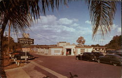White Turkey Restaurant with Cocktail Lounge Postcard