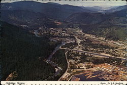 Oakridge, Oregon Postcard 