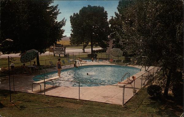 Peck's Vacation Cottages Vermillion Ohio