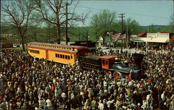 Crown at Big Shanty, Greets the General Kennesaw Georgia