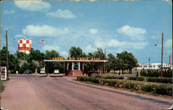 forbes air force base entrance topeka, ks