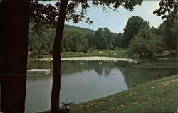 The Sterling Inn, Lodge and Cottages South Sterling, PA Postcard Postcard