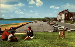 Beach and Promenade, North Wales Pwllheli, Wales Postcard Postcard