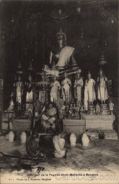 Interior of the Pagoda Wath Mahanne Bangkok Thailand