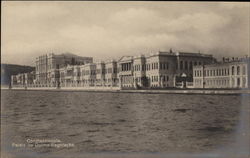 Palais de Dolma-Baghtsche Istanbul, Turkey Greece, Turkey, Balkan States Postcard Postcard