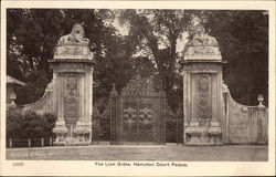 The Lion Gates, Hampton Court Palace Postcard